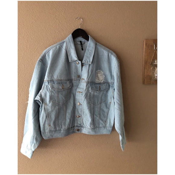 Light distressed denim light blue jacket - Picture 2 of 3